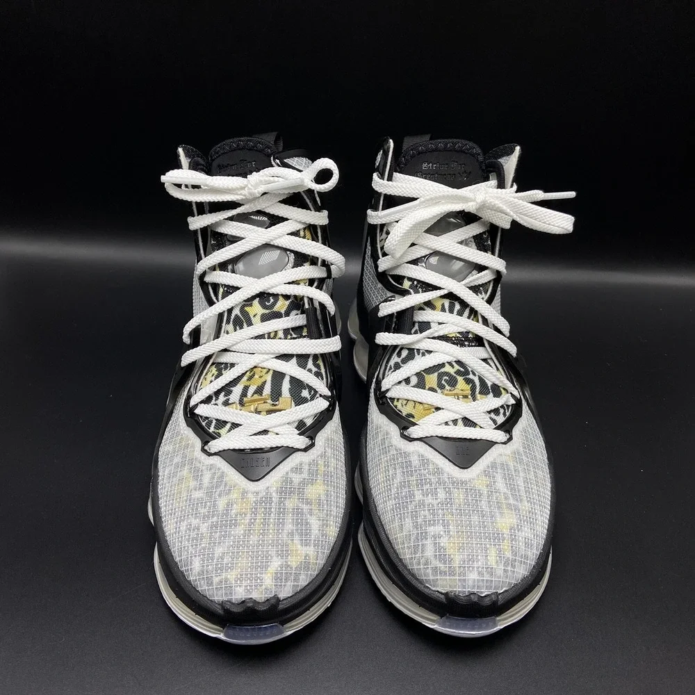 Nike Lebron XIX 19 Royalty White Metallic Gold Black Mens CZ0203-100 sz 4 no box